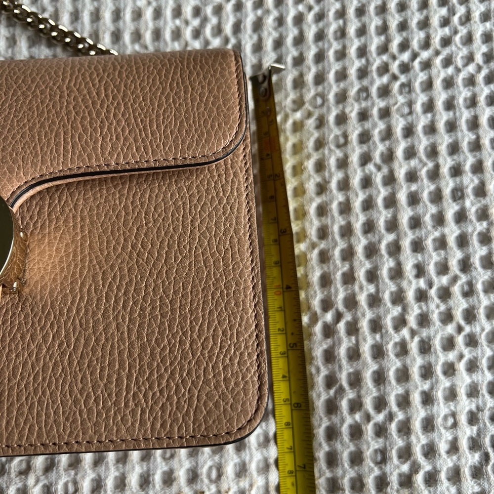 Gucci Crossbody/Shoulder Bag with Gold Chain - Picture 15 of 16